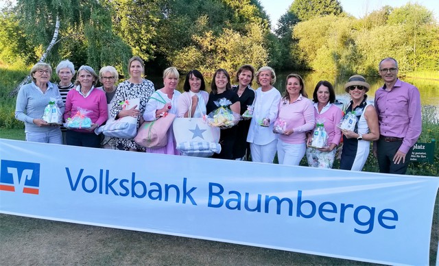 Sieger mit Banner Volksbank Baumberge alle